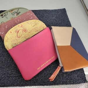 Lot of 5 IPSY Makeup Glambags Cosmetic Pouches Zipper Bags Mixed Styles (**)